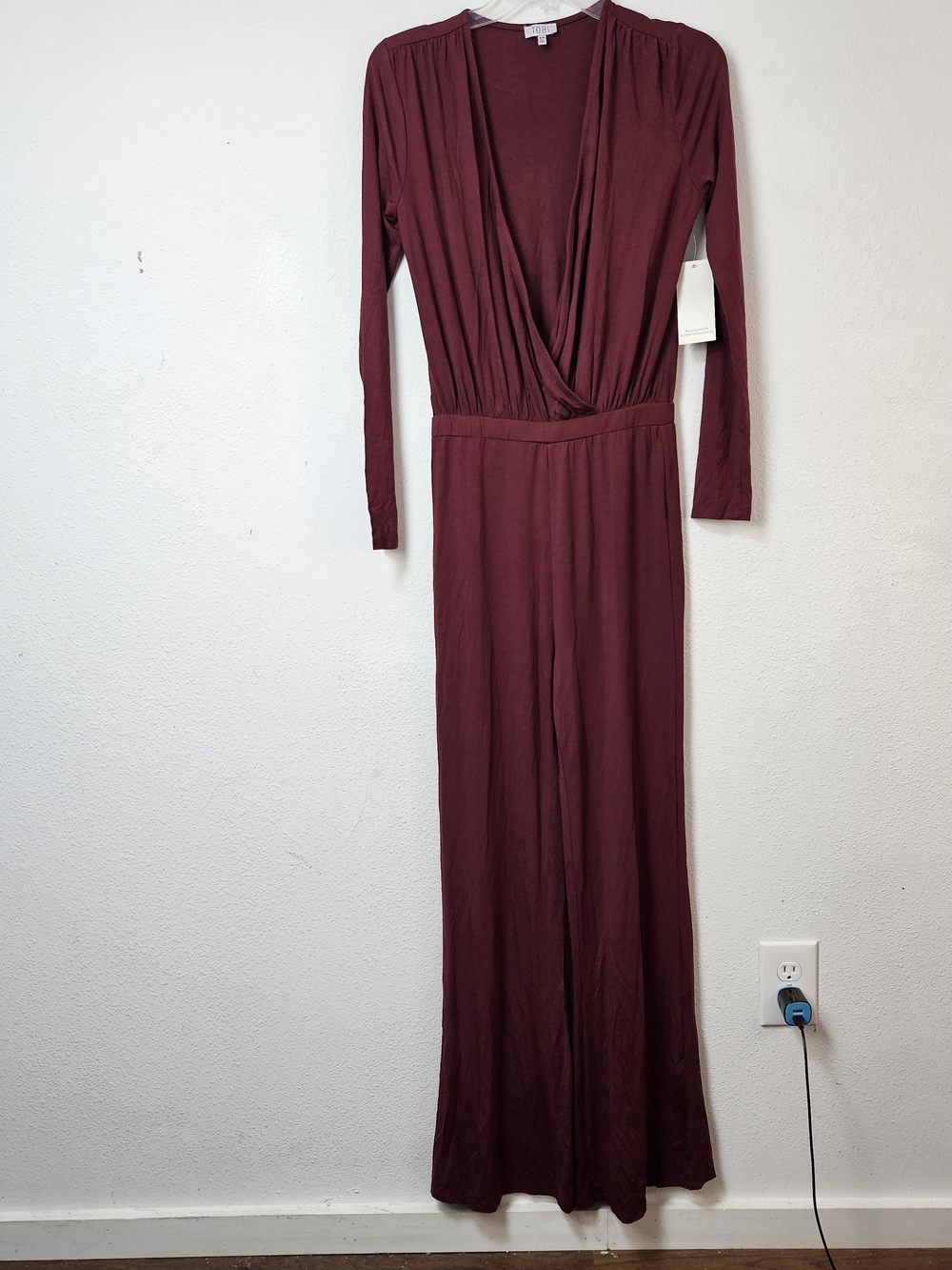Tobi Women's Deep Burgundy Jumpsuit Size Small